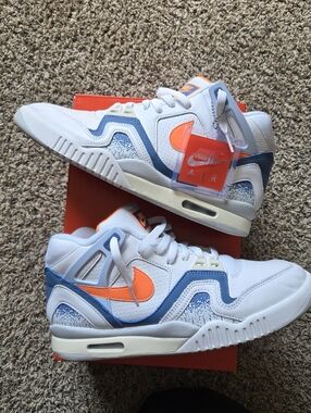 Nike Air Tech Challenge 2